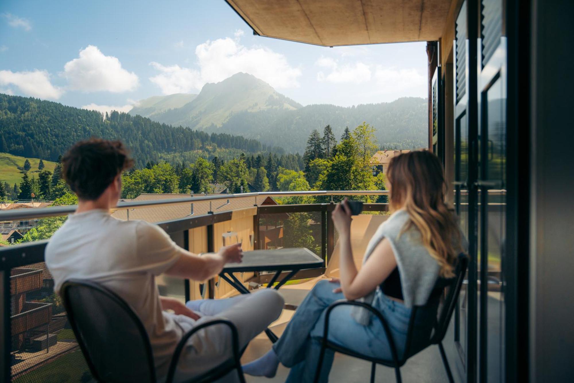 Boutique Hotel Corbetta - Spa 60M2 - La Montagne A 5 Minutes De L'Autoroute A12 Aux Paccots Sur Montreux - Nouveau Loft Familial - Profitez Du Lac Leman Et Des Montagnes En Meme Temps Les Paccots Zewnętrze zdjęcie